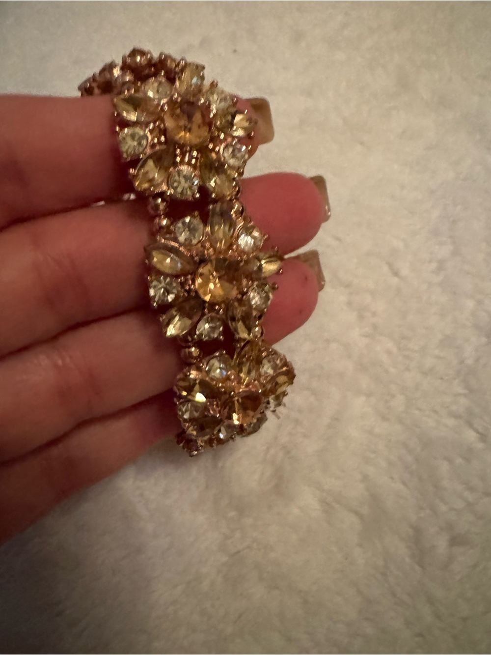 Vintage Gold-Tone Crystal Floral Bracelet - Elegant Women's Jewelry